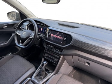 Volkswagen t-cross 1.0 tsi 115 start/stop dsg7 carat - garantie 12 mois - siÈges chauffant - keyless - apple carplay...