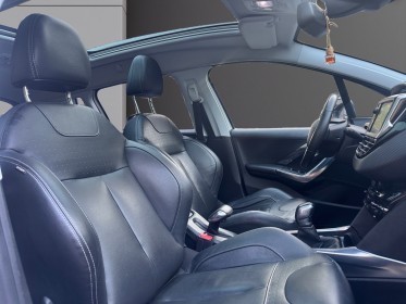 Peugeot 2008 1.6 vti 120ch bvm5 féline titane - toit panoramique - siÈges chauffant - pack led occasion paris 17ème...