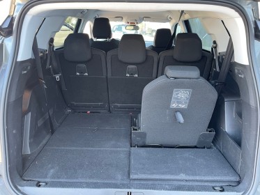 Peugeot 5008 business luehdi 130ch ss eat8 active business occasion simplicicar meaux simplicicar simplicibike france