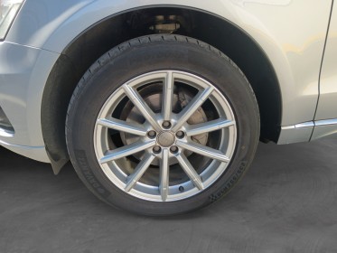 Audi q5 2.0 tdi 190 s tronic 7 quattro finition avus / toit ouvrant / caméra de recul / sièges electriques occasion...