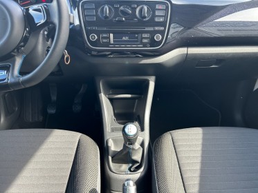 Volkswagen up up 1.0 60 up! série cup occasion simplicicar beaune simplicicar simplicibike france