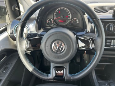 Volkswagen up up 1.0 60 up! série cup occasion simplicicar beaune simplicicar simplicibike france