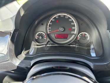 Volkswagen up up 1.0 60 up! série cup occasion simplicicar beaune simplicicar simplicibike france