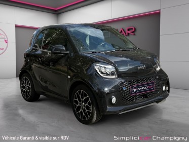 Smart fortwo coupe eq 82 ch prime - carplay - sièges chauffants en cuir - feux led - clim auto occasion champigny-sur-marne...