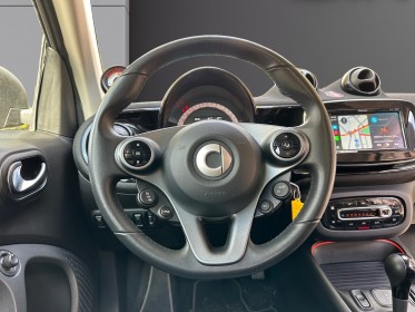Smart fortwo coupe eq 82 ch prime - carplay - sièges chauffants en cuir - feux led - clim auto occasion champigny-sur-marne...