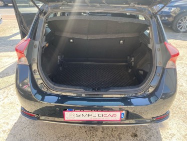 Toyota auris business hybride 136h tendance business occasion simplicicar livry gargan simplicicar simplicibike france