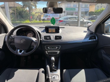 Renault megane iii estate estate iii tce 115 energy limited occasion simplicicar livry gargan simplicicar simplicibike france
