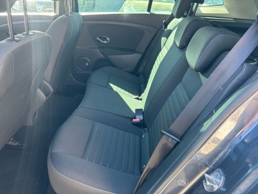 Renault megane iii estate estate iii tce 115 energy limited occasion simplicicar livry gargan simplicicar simplicibike france