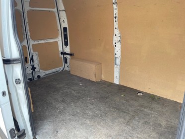 Nissan nv400 fourgon l2h2 3.3t 2.3 dci 110 occasion simplicicar pertuis  simplicicar simplicibike france