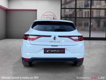 Renault megane iv berline 1.3 tce 115  limited occasion simplicicar lille  simplicicar simplicibike france