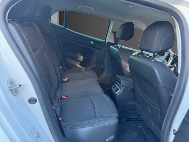 Renault megane iv berline 1.3 tce 115  limited occasion simplicicar lille  simplicicar simplicibike france