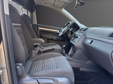 Volkswagen touran 1.6 tdi 105 fap  7 places bluemotion cup occasion simplicicar lille  simplicicar simplicibike france