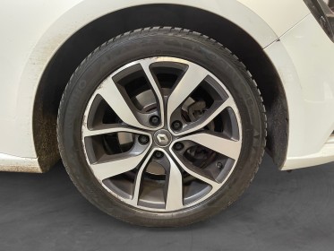 Renault megane iv berline dci 130 energy intens toit panoramique garantie 12 mois occasion simplicicar saint-jean simplicicar...