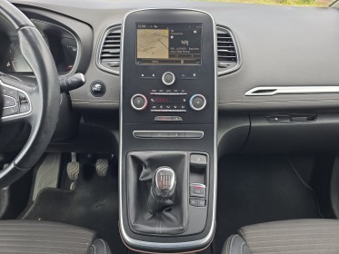 Renault scenic iv dci 110 energy intens attelage garantie 12 mois occasion simplicicar vichy simplicicar simplicibike france