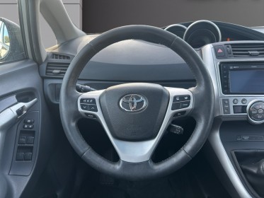 Toyota verso 126 d-4d 5pl fap skyview connect suivi toyota camera de recul toit panoramique garantie 12 mois occasion...