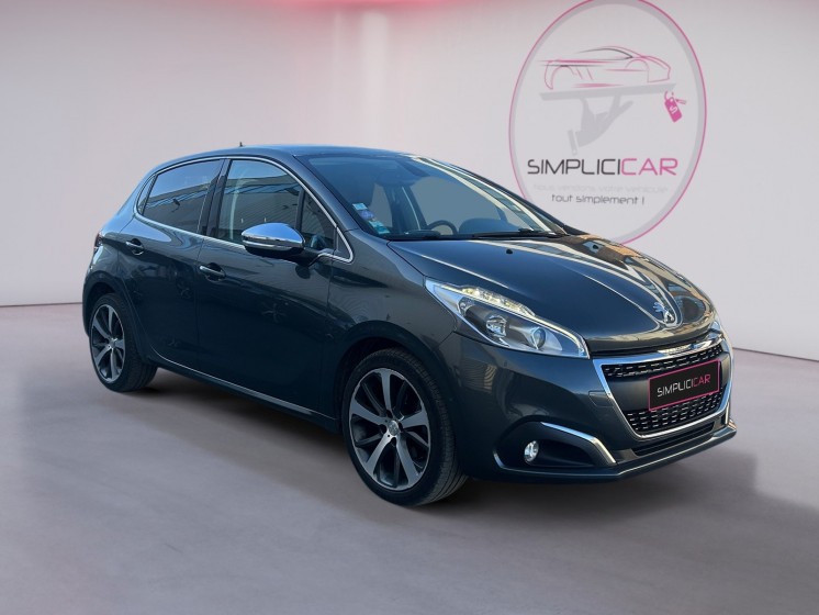 Peugeot 208 110ch eat6 feline camera de recul/ carplay/ toit panoramique--- occasion simplicicar orgeval  simplicicar...