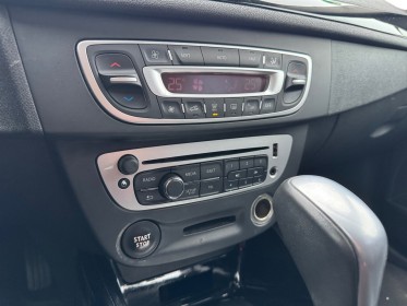 Renault megane iii berline bose dci 110 ch edc boite automatique--- occasion simplicicar orgeval  simplicicar simplicibike...