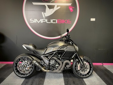 Ducati diavel carbon occasion simplicicar lyon ouest simplicicar simplicibike france