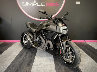 Ducati diavel carbon occasion simplicicar lyon ouest simplicicar simplicibike france
