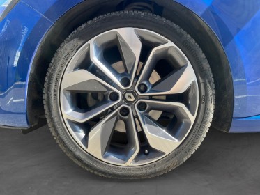 Renault megane iv berline tce 160 edc fap gt-line systeme bose ciel noir etoile sieges sport grand ecran occasion simplicicar...