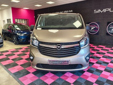 Opel vivaro combi k2700 l1h1 1.6 cdti 125 ch bi-turbo ecoflex s/s pack clim  6 places garantie un an occasion simplicicar...