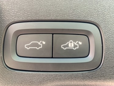Volvo xc60 t8 recharge awd 310 ch  145 ch geartronic 8 polestar engineered/full options /loa/ occasion montreuil (porte de...