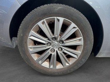 Peugeot 308 sw 1.2 puretech 130ch ss bvm6 eu6 allure premiere full entretien premiere main courroie faite occasion...