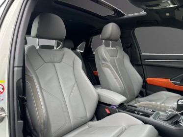Audi q3 35 tfsi 150 ch s-line toit ouvrant sieges chauffants hayon électrique garantie 12 mois occasion montpellier (34)...