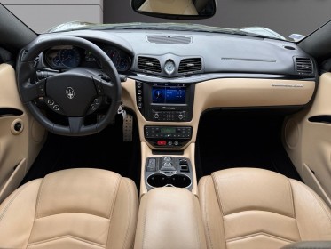 Maserati granturismo phase 2 460 chevaux  4.7 v8 moteur ferrari    granturismo sport , radar de stationnement occasion...