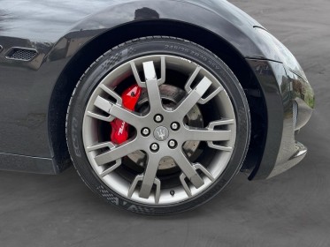 Maserati granturismo phase 2 460 chevaux  4.7 v8 moteur ferrari    granturismo sport , radar de stationnement occasion...