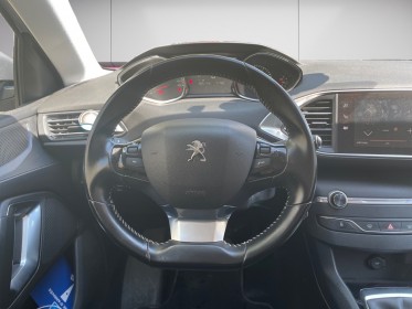 Peugeot 308 110ch ss bvm6 style camÉra de recul - carplay - garantie 12 mois occasion paris 17ème (75)(porte maillot)...