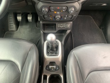 Jeep renegade 1.6 l multijet 120 ch bvm6 limited garantie 12 mois occasion simplicicar perpignan  simplicicar simplicibike...