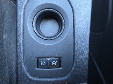 Dacia duster dci 115 ch 4x2 prestige caméra de recul attelage amovible garantie 12 mois occasion simplicicar vichy...