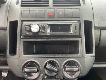 Volkswagen polo 1.2 - 65 trend / moteur a chaine / climatisation / bluetooth occasion simplicicar salon de provence...
