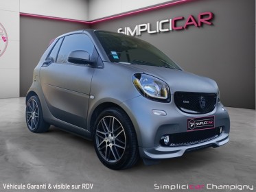 Smart fortwo cabrio brabus xclusive 109 cv- cuir -sièges chauffants - sono jbl- capote rouge - camera recul occasion...