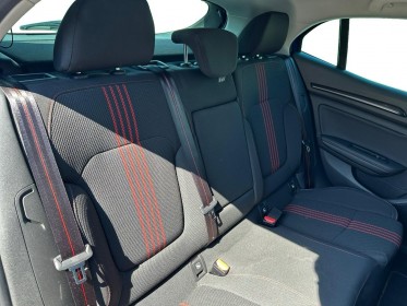 Renault megane iv berline tce 160 edc fap r.s. line / entretien effectué pour la vente / garantie 12 mois occasion...