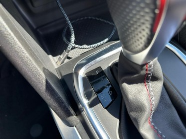Renault megane iv berline tce 160 edc fap r.s. line / entretien effectué pour la vente / garantie 12 mois occasion...