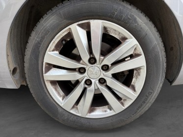 Peugeot 308 sw puretech 110ch ss bvm6 active / garantie 12 mois occasion simplicicar mery-sur-oise simplicicar simplicibike...