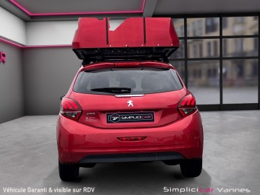 Peugeot 208 110ch ss eat6 tech edition aménagées  pour pmr garantie 12 mois occasion scl 56 - simplicicar vannes...