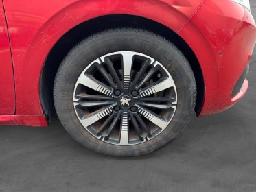 Peugeot 208 110ch ss eat6 tech edition aménagées  pour pmr garantie 12 mois occasion scl 56 - simplicicar vannes...