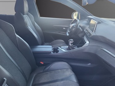 Peugeot 5008 bluehdi 130ch 7 places ss bvm6 gt line occasion simplicicar lille  simplicicar simplicibike france