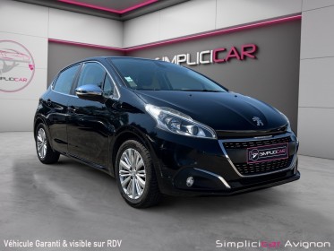 Peugeot 208 1.2 puretech 82ch bvm5 allure occasion avignon (84) simplicicar simplicibike france