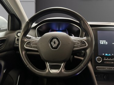 Renault megane iv berline tce 165 energy edc intens garantie 12 mois occasion simplicicar bretigny-sur-orge simplicicar...