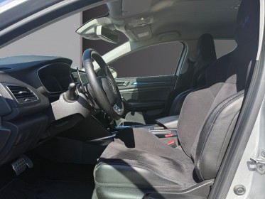Renault megane iv berline tce 205 energy edc gt  son bose  garantie 12 mois occasion simplicicar vernon simplicicar...