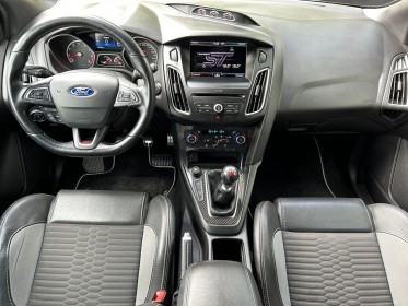 Ford focus st 2.0 250 cv - garantie 12 mois occasion  simplicicar nord isere simplicicar simplicibike france