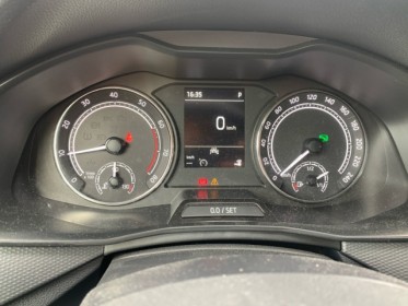 Skoda kamiq 1.0 tsi 110ch young edition dsg7 /garantie 12 mois/camera/radars avant arrière occasion toulouse (31)...