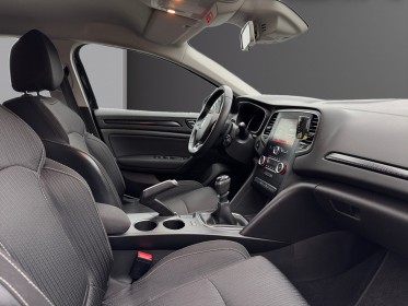Renault megane iv berline tce 130 energy zen occasion simplicicar carcassonne simplicicar simplicibike france