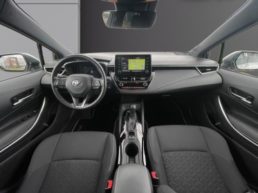 Toyota corolla hybride 122h design occasion simplicicar coeur d'yvelines - auto expo 78 simplicicar simplicibike france