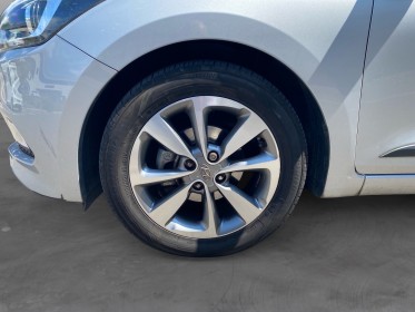 Hyundai i20 1.2 84 go! navi occasion simplicicar la ciotat simplicicar simplicibike france