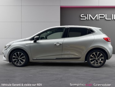 Renault clio v e-tech hybride 145 techno occasion simplicicar grenoble simplicicar simplicibike france